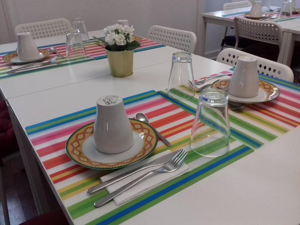 White House Hostel